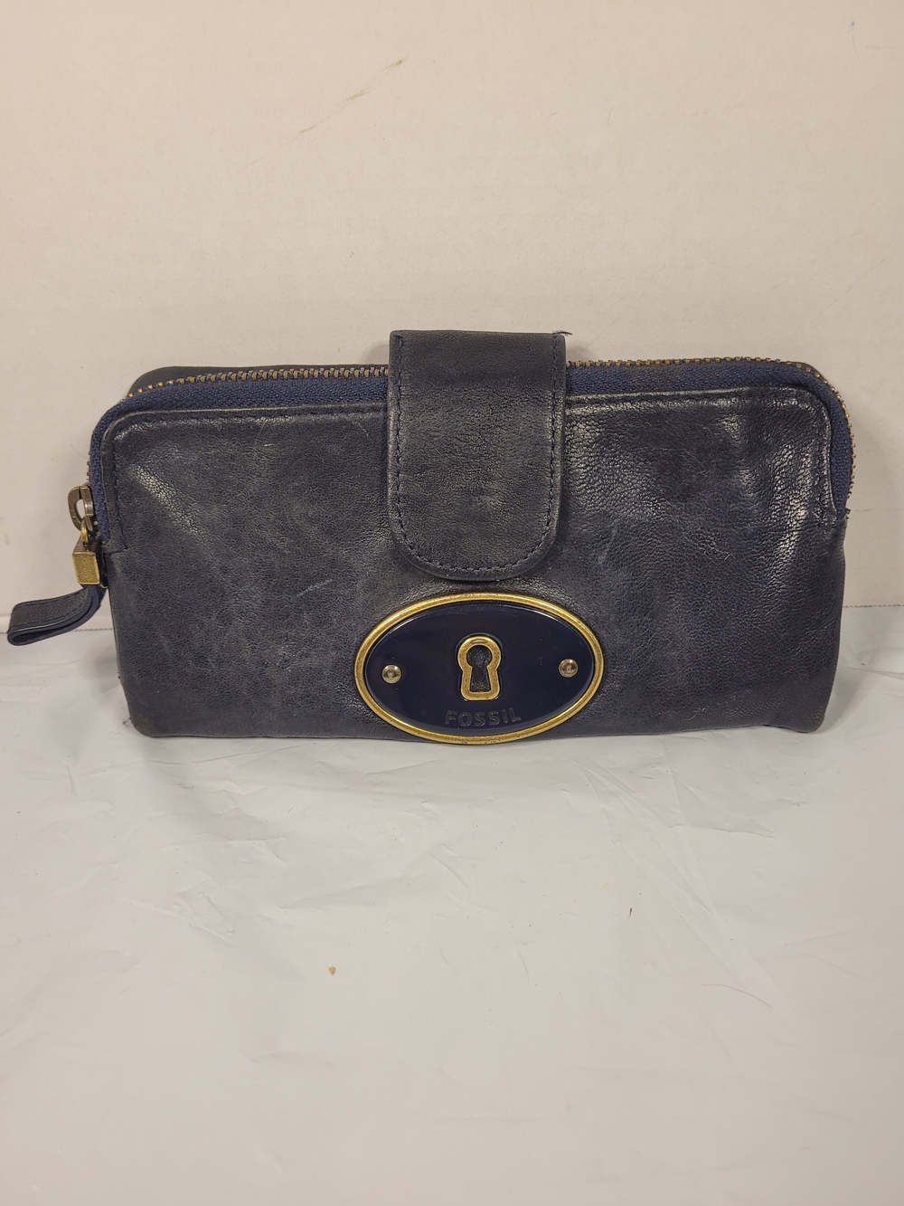 Fossil Navy Leather Wallet with Keyhole Plaque
